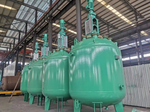 A batch of glass lined reactor with four-column rack using Germany technology